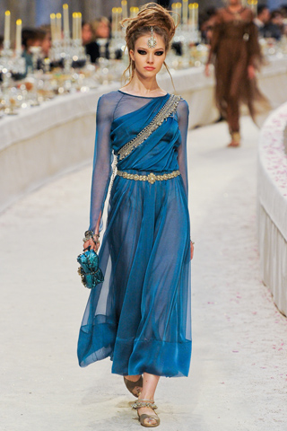 Cảm nhận hơi thở Ấn  Độ trong BST Thu đầy bí ẩn từ Chanel Pre-Fall 2012 - Bộ sưu tập - Chanel