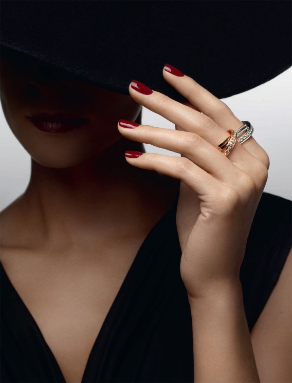 Cartier's Parisian-Inspired Jewelry Collection - Fashion - Women's Wear - Collection - Designer - Cartier - Jewelry - Parisian Women