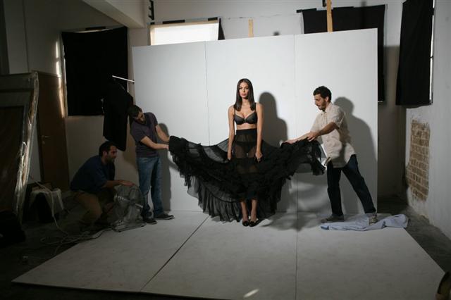 מורן אטיאס הצטלמה לקמפיין הלבשה תחתונה של חברת "פמינה"! - אופנה - מורן אטיאס - פמינה - הלבשה תחתונה
