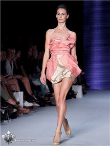 Nicola Finetti Spring / Summer 2010 ในสัปดาห์แฟชั่นที่ออสเตรเลีย - Nicola Finetti - แฟชั่น วีก - ออสเตรเลีย - แฟชั่นคุณผู้หญิง