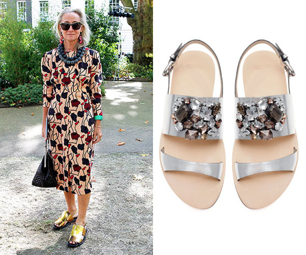 Giày sandal khá thời trang dành cho bạn gái - Thời trang - Phụ kiện - Giày dép - Xu hướng