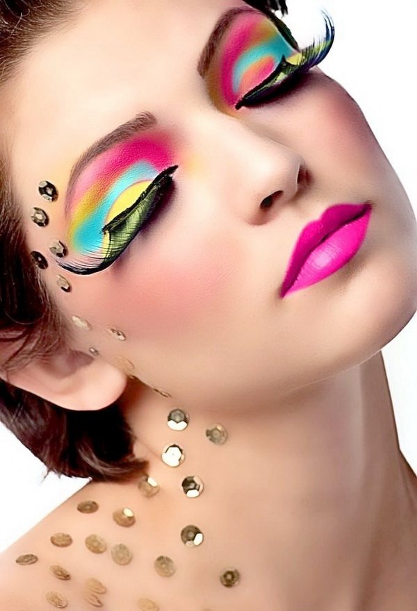 Gorgeous Party Eye Makeup with Exotic Eyelash Extensions
