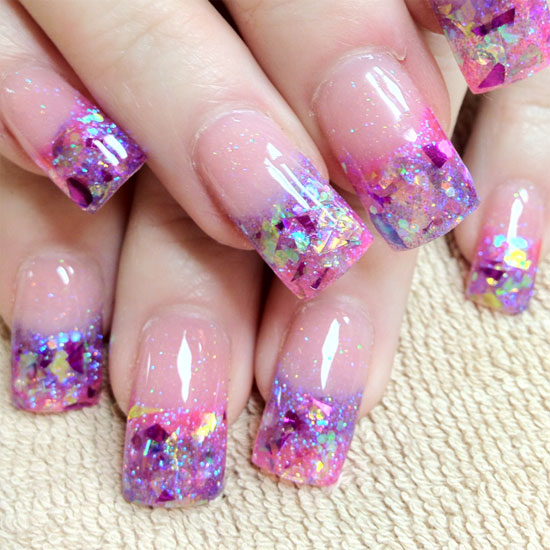 Ngón tay xinh với kiểu móng Acrylic - Trang trí móng - Thời trang - Xu hướng