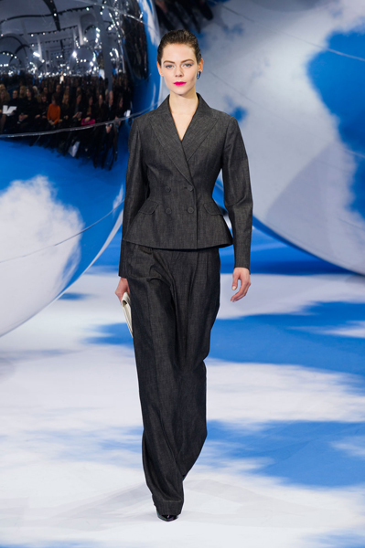 คอลเลคชั่นล่าสุดจาก Dior - แฟชั่น - แฟชั่นคุณผู้หญิง - เคล็ดลับ - เทรนด์ใหม่ - อินเทรนด์ - ความงาม - เครื่องสำอาง - แฟชั่นโชว์
