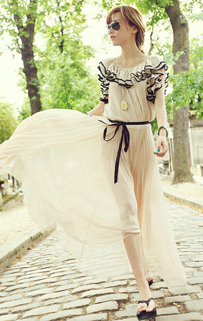 "ชุดแซกยาว" ใส่สวย สบายๆ ไม่ยุ่งยากยามหน้าฝน - แฟชั่นคุณผู้หญิง - การแต่งตัว - ชุดแซกยาว - เดรสยาว - ชุดกระโปรงยาว - เสื้อผ้าเบาสบาย