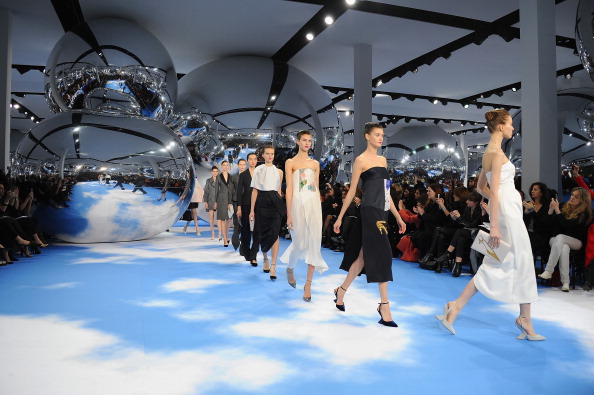 คอลเลคชั่นล่าสุดจาก Dior - แฟชั่น - แฟชั่นคุณผู้หญิง - เคล็ดลับ - เทรนด์ใหม่ - อินเทรนด์ - ความงาม - เครื่องสำอาง - แฟชั่นโชว์
