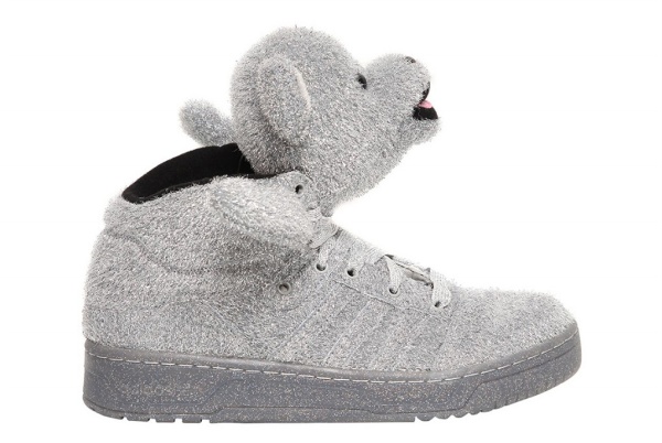 BST Giày Adidas Originals Của Jeremy Scott Cho Mùa Thu/Đông 2013 - Giày dép - Thời trang - Bộ sưu tập - Adidas Originals - Thu/Đông 2013 - Jeremy Scott - Phụ trang
