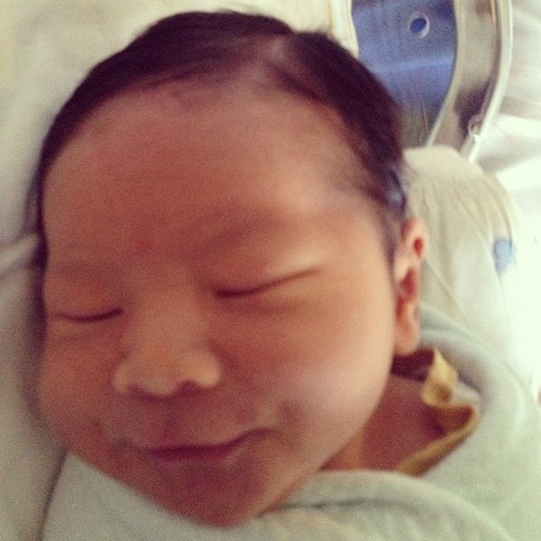 อัพเดท!! ภาพน้องภูดิศ ลูกชายหัวแก้วหัวแหวนของ ป๋อ เอ๋ ทะเล้นเชียว! - ลูกดารา - ภาพน้องภูดิศ - ลูกชายป๋อ เอ๋ - ป๋อ ณัฐวุฒิ สกิดใจ - ลูกชายคนแรก