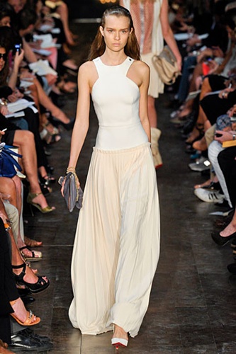กระหน่ำโชว์สีสันสดใส-ไฮเทคโนโลยี ณ นิวยอร์ก แฟชั่นวีก 2012 - แฟชั่นคุณผู้หญิง - แฟชั่นโชว์ - นิวยอร์กแฟชั่นวีก