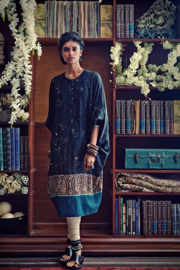 Phong cách thời trang Ấn Độ trong BST Xuân-Hè 2013 của Tarun Tahiliani - Tarun Tahiliani - Thời trang nữ - Bộ sưu tập - Xuân/Hè 2013 - Tin Thời Trang