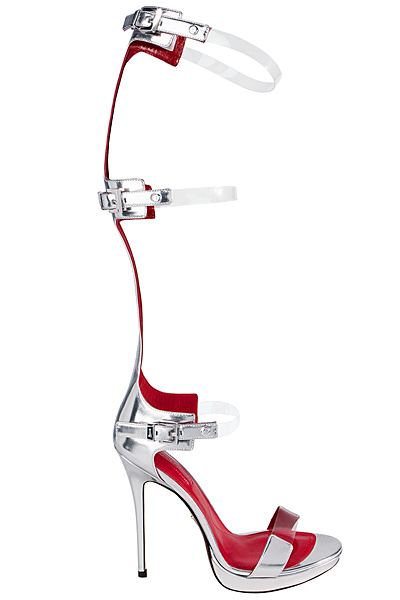 Quyến rũ hơn cùng BST giày & túi xách từ Cesare Paciotti - Thời trang nữ - Bộ sưu tập - Nhà thiết kế - Thời trang - Xuân/Hè 2013 - Cesare Paciotti - Giày dép - Túi xách