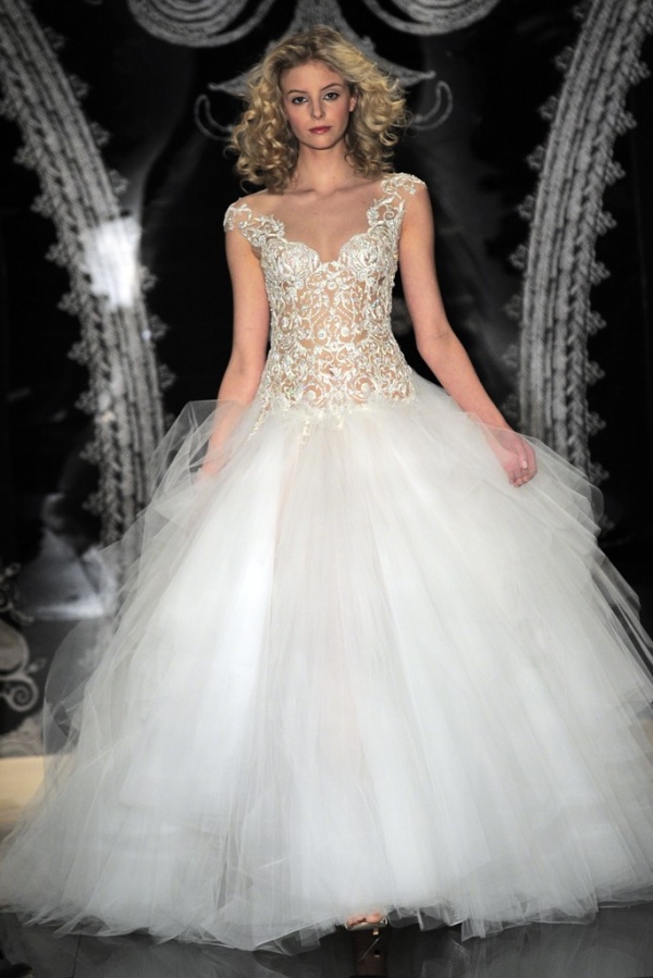 Quyến rũ, kiêu sa cùng BST váy cưới Xuân 2014 từ Reem Acra - Bộ sưu tập - Nhà thiết kế - Thời trang cưới - Váy cưới - Thời trang - Reem Acra - Xuân 2014