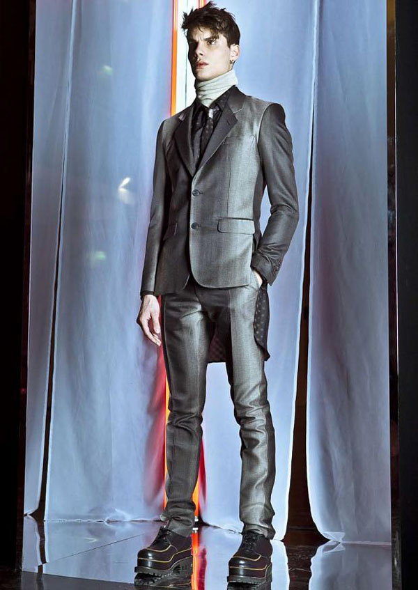 Jean Paul Gaultier tung BST Thu/Đông 2013 đầy lịch lãm - Bộ sưu tập - Nhà thiết kế - Thời trang - Thời trang nam - Thu / Đông 2013 - Jean Paul Gaultier