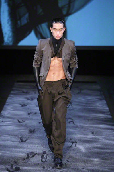 Paris Fashion Week: Mugler menswear is reborn, and Lady Gaga is the midwife - Paris Fashion Week - Thierry Mugler