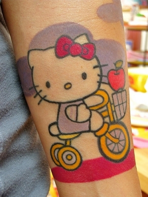 Addicted Tattoo and Piercing Studio  Hello Kitty tattoo by Oriol Bless  Moya  Facebook