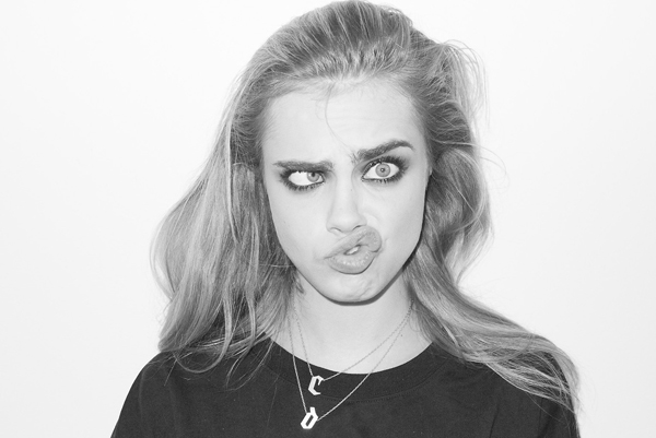 Cara Delevingne Quậy Tưng Bừng Trước Ống Kính Của Terry Richardson [PHOTOS] - Cara Delevingne - Terry Richardson - Hình ảnh - Sao