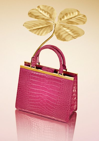 Eye-catching Louis Vuitton Holiday 2012 Handbag Collection