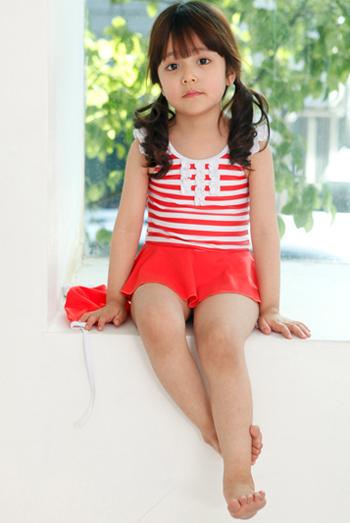 ชุดว่ายน้ำสำหรับคุณหนูๆๆ - แฟชั่นชุดว่ายน้ำ - คุณหนู - เที่ยวทะเล - คลายร้อน