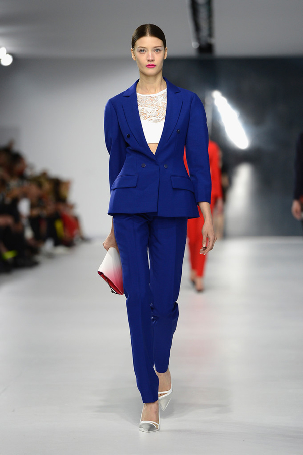 Dior ra mắt BST Cruise 2014 đầy sang trọng và cuốn hút