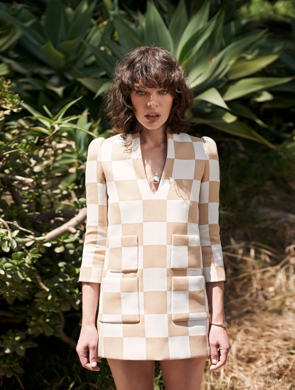 Milla Jovovich Trẻ Trung Và Gợi Cảm Trên Tạp Chí Elle Ukraine Tháng 7/2013 - Elle Ukraine - Tạp chí - Tin Thời Trang - Thời trang - Sao - Người mẫu - Milla Jovovich - Hình ảnh