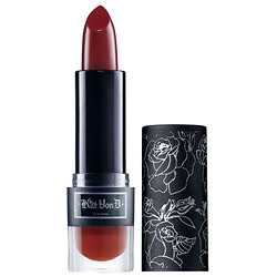 Classy '90s lipstick for the summer - H&M - Kat Von D - Lipsticks - Fashion