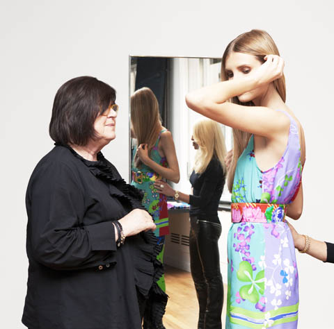 Donatella Versace ร่วมมือกัย H&M สำหรับฤดูใบไม้ร่วง 2011 - แฟชั่นโชว์ - ดีไซเนอร์ - อินเทรนด์ - แฟชั่น
