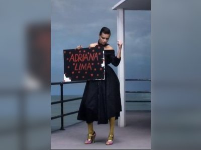 Adriana Lima u novoj reklami za Miu Miu