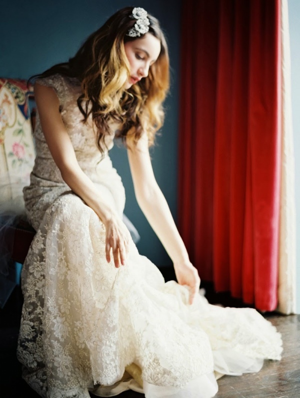 Enchanted Atelier by Liv Hart giới thiệu phụ kiện lãng mạn cho các cô dâu - Phụ kiện - Thời trang cưới - Bộ sưu tập - Thời trang nữ - Thời trang