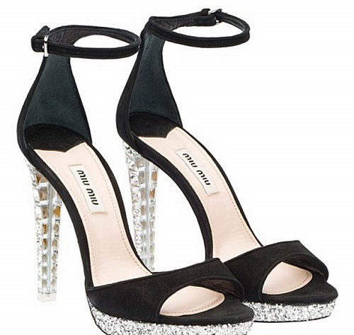 Лоферы миу миу 2023. Кроссовки miu miu женские. Miu miu обувь. Miu miu shoes. Кеды миу миу.