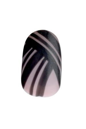 Những kiểu nail thanh thoát dựa trên cảm hứng từ BST Christian Dior - Thời trang nữ - Bộ sưu tập - Nhà thiết kế - Thời trang - Xuân/Hè 2013 - Trang trí móng - Christian Dior