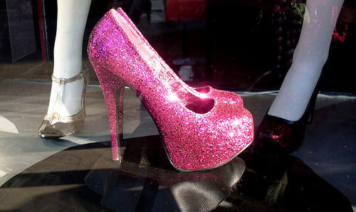 Trend Report: A Glitter Sparkle Heels. - Fashion - Women's Shoes - Shoes - Christian Louboutin - Sparkle - Heels