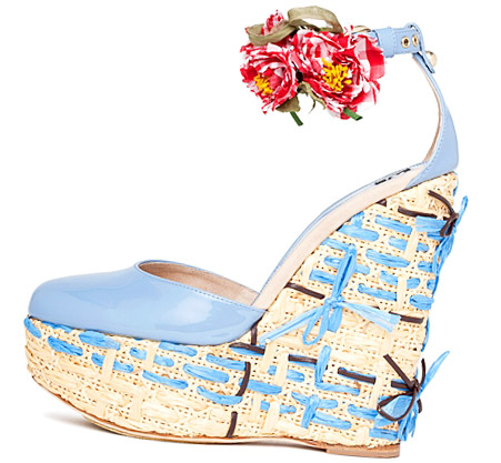 Flirty, Fun and Sexy. D&G Summer 2011 Shoes Collection