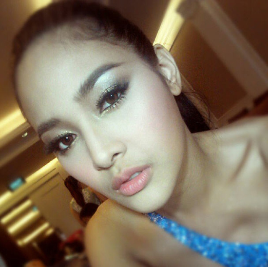 แต่งหน้าสวยเริ่ด เป๊ะ สไตล์ "ปุ๊กลุ๊ก" - แต่งหน้า - เมคอัพ - แต่งหน้าดารา - ปุ๊กลุ๊ก - ฝนทิพย์ - อดีตมิสไทยแลนด์ยูนิฯ - นางเอก