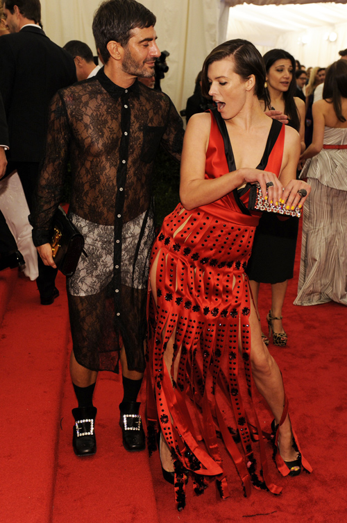 แฟชั่นแซ่บ ๆ ของเหล่าคนดัง ในงาน Met Gala 2012 - แฟชั่น - คนดัง - เซเลบริตี้ - Met Gala 2012