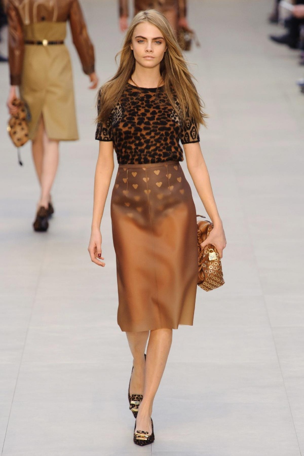 Quyến rũ và tinh tế cùng BST Thu/Đông 2013 của Burberry - Thời trang nữ - Bộ sưu tập - Nhà thiết kế - Thời trang - Thu / Đông 2013 - Burberry Prorsum
