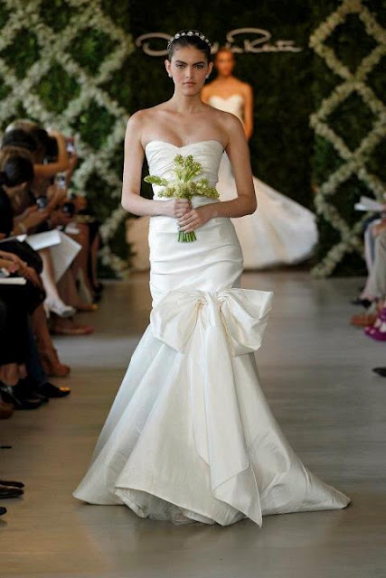 Gorgeous and Beautiful Oscar de la Renta Bridal 2013 Collection - Designer - Fashion - Collection - Oscar de la Renta - Wedding Style - Wedding Dress