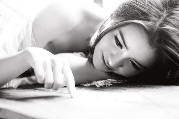 ฉีกภาพสาวแบ๊ว "ออม สุชาร์" ถ่ายแฟชั่นเซ็กซี่ นิตยสาร MiX - ออม สุชาร์ - นิตยสาร MiX - ถ่ายแฟชั่นเซ็กซี่ - ออม สุชาร์ มานะยิ่ง - นิตยสาร