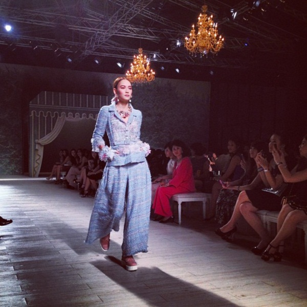 ประมวลภาพหรูเริ่ด!! ดารา-นางแบบ ร่วมงานแฟชั่นโชว์  Chanel Cruise - แฟชั่นโชว์ - หรูเริ่ด - ดารา นางแบบ - Chanel Cruise