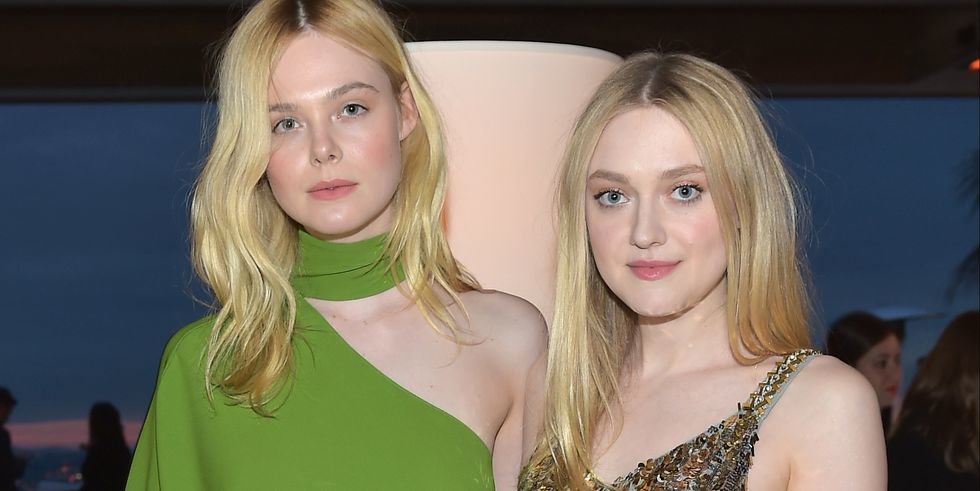 Photos of Celebrities With Their Lookalike Sisters - Global Fashion Report