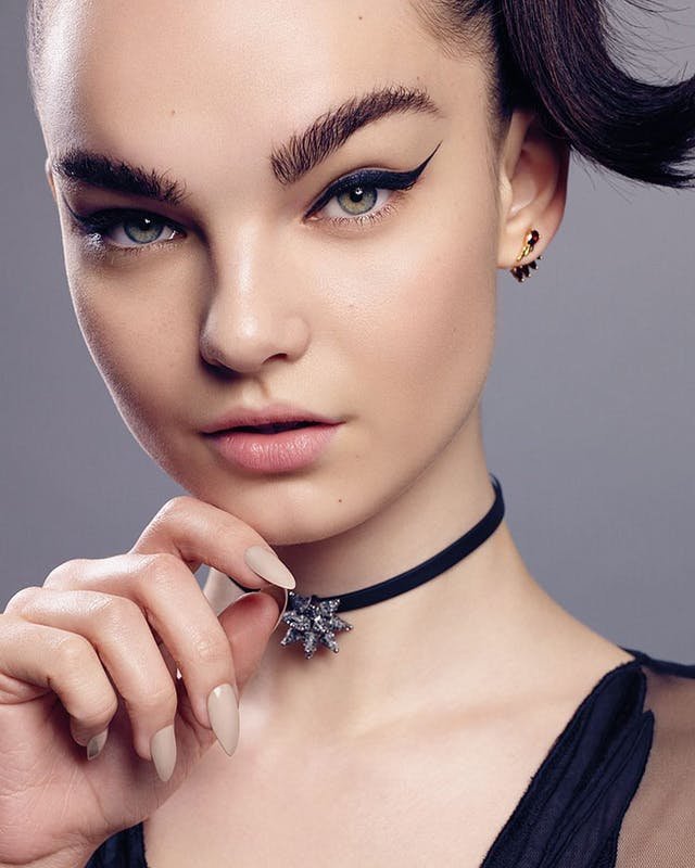 How to Create the Perfect Cat-Eye Liner
