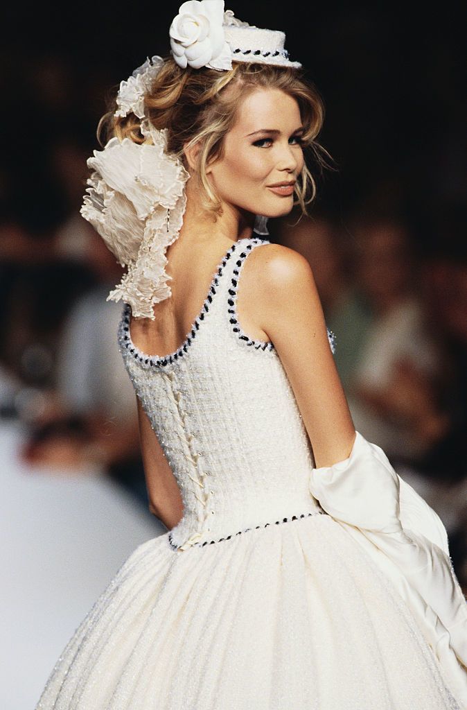The Top Supermodels That Dominated Fashion in the '90s - Global Fashion ...