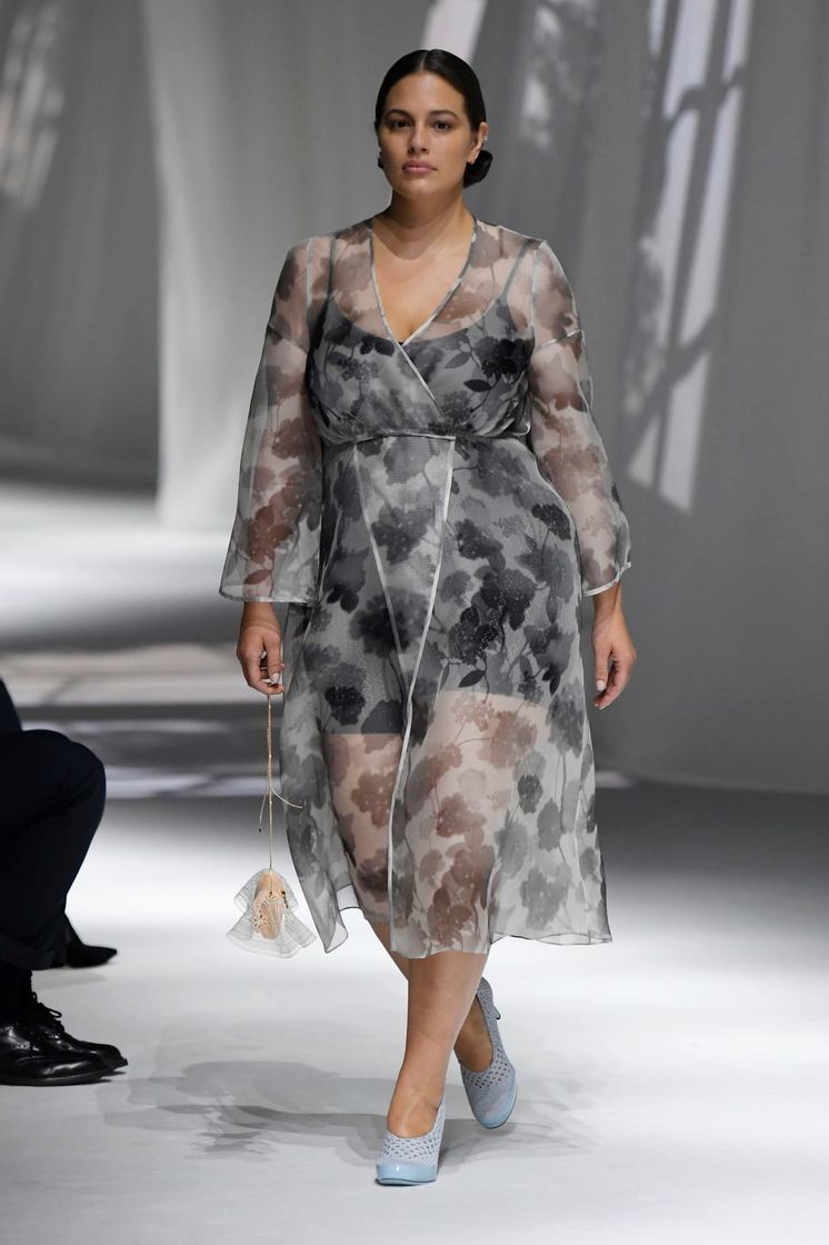 Where Were Plus Size Models On Fall Winter 2021 Runways Global Fashion Report