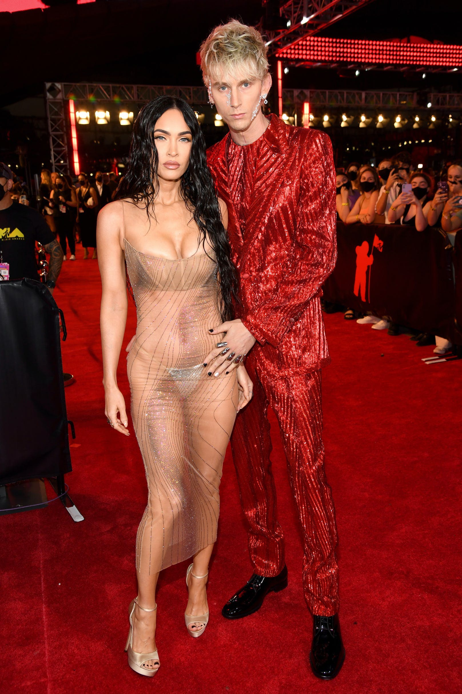 Best Looks from the 2021 MTV VMAs Red Carpet